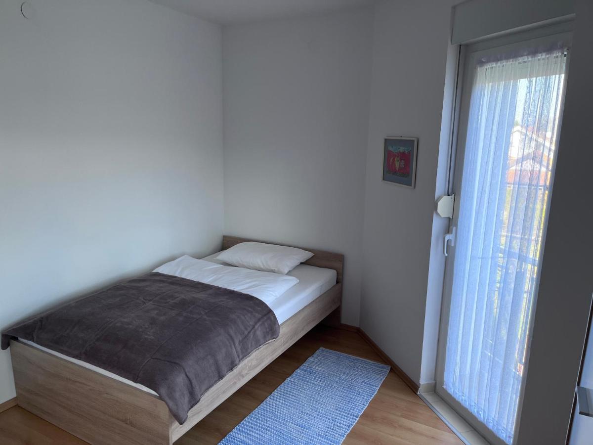 Apartman Magnolia Petrovina Turopoljska Exterior photo